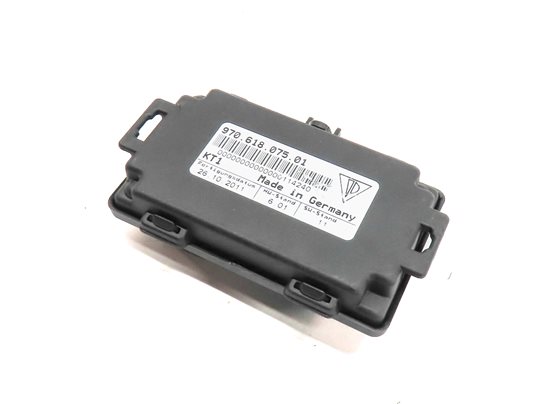12 PORSCHE PANAMERA (970 G1) 3.6L (M46.20) BATTERY POWER JUNCTION CONTROL MODULE