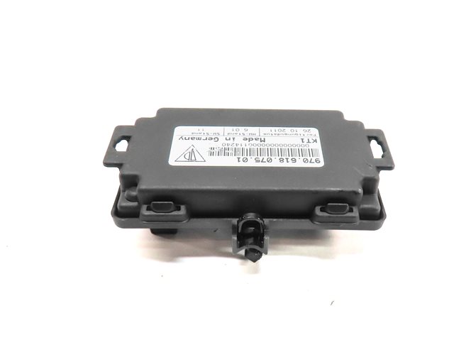 Thumbnail 3: 12 PORSCHE PANAMERA (970 G1) 3.6L (M46.20) BATTERY POWER JUNCTION CONTROL MODULE