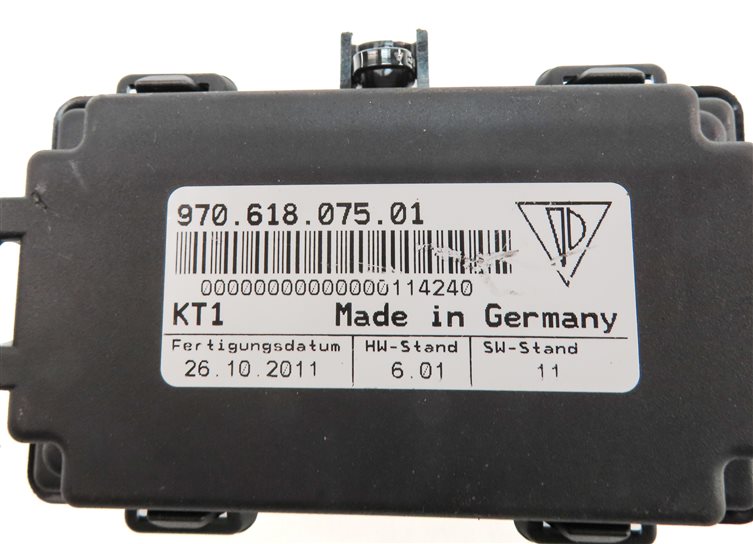Thumbnail 5: 12 PORSCHE PANAMERA (970 G1) 3.6L (M46.20) BATTERY POWER JUNCTION CONTROL MODULE