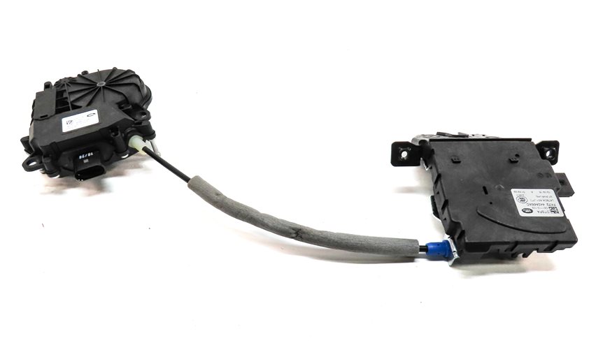 Thumbnail 4: 2017 ROVER DISCOVERY SPORT (L550) REAR TRUNK LIFTGATE HATCH LOCK LATCH ACTUATOR