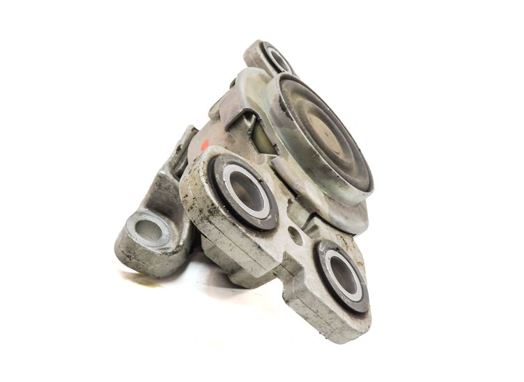 Thumbnail 3: 2017 LAND ROVER DISCOVERY SPORT (L550) REAR AUTOMATIC TRANSMISSION MOUNT