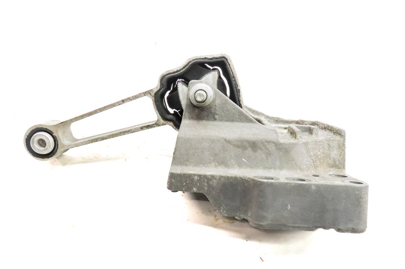 Thumbnail 5: 2017 LAND ROVER DISCOVERY SPORT (L550) 2.0L UPPER ENGINE MOTOR MOUNT BRACKET