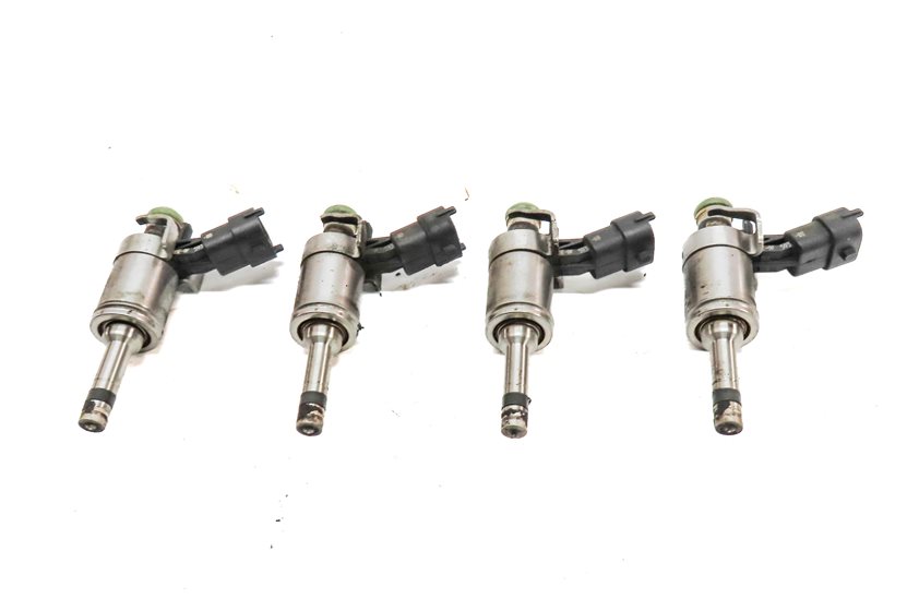 Thumbnail 2: 12-17 LR2 DISCOVERY SPORT RANGE ROVER EVOQUE (L538 L550) 2.0L FUEL INJECTOR SET