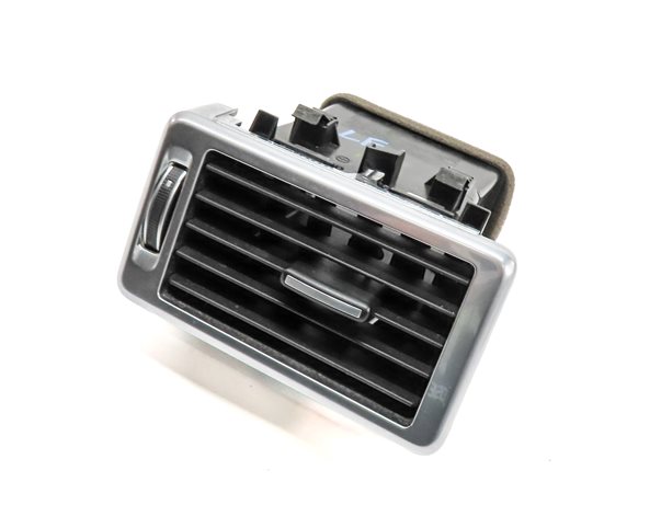 2017 LAND ROVER DISCOVERY SPORT (L550) FRONT LEFT DRIVER DASH HEAT AIR AC VENT