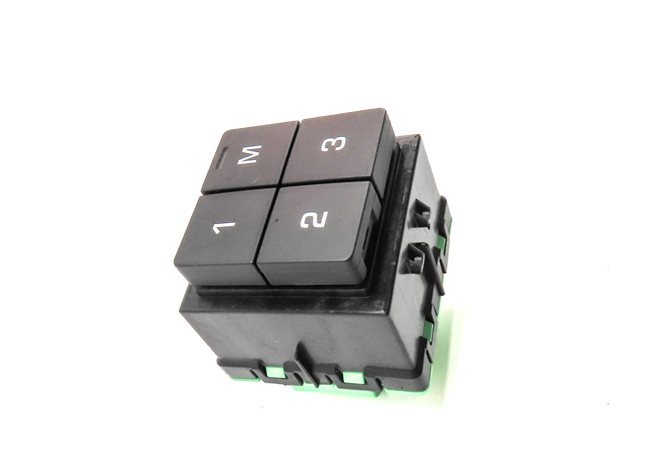 Thumbnail 3: 2017 LAND ROVER DISCOVERY SPORT (L550) FRONT RIGHT PASSENGER MEMORY SWITCH