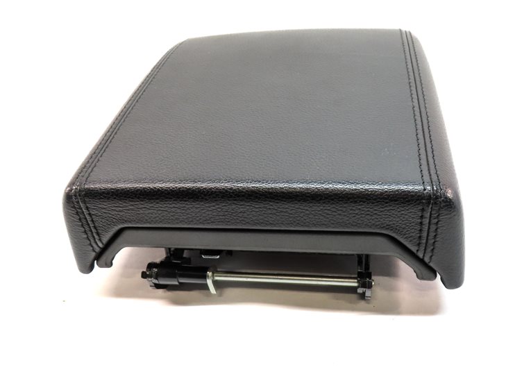 Thumbnail 4: 2015-2019 LAND ROVER DISCOVERY SPORT (L550) CENTER CONSOLE ARMREST LID (Black)