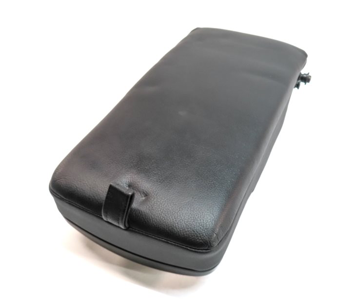 2017 LAND ROVER DISCOVERY SPORT (L550) REAR 2ND ROW ARM REST CUP HOLDER (Black)