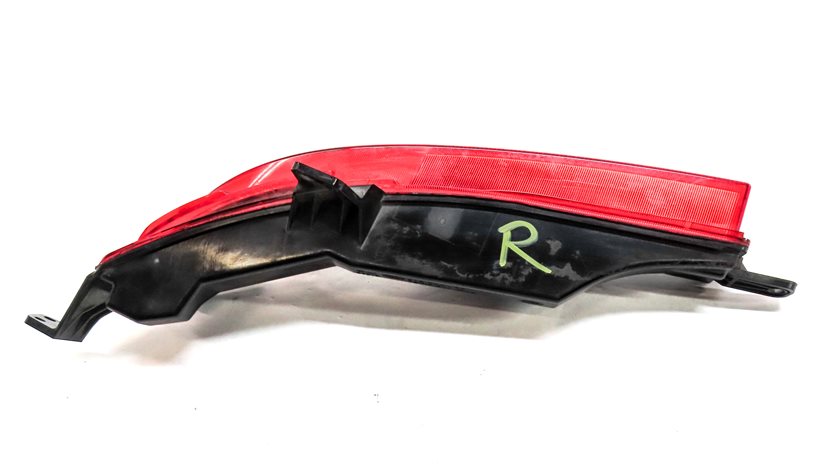 Thumbnail 5: 15-19 LAND ROVER DISCOVERY SPORT (L550) RIGHT REAR BUMPER TAILLIGHT LIGHT LAMP