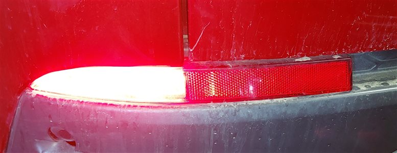 Thumbnail 2: 15-19 LAND ROVER DISCOVERY SPORT (L550) LEFT REAR BUMPER TAILLIGHT LIGHT LAMP