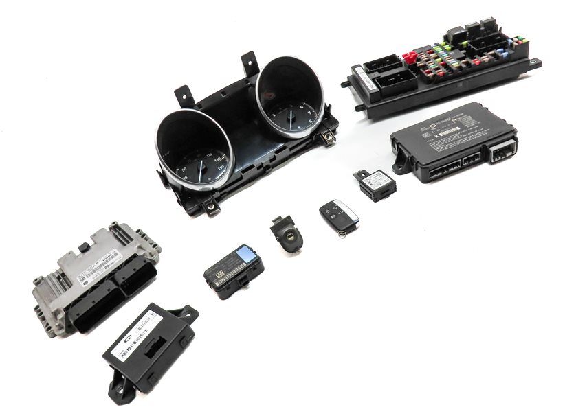 Thumbnail 4: 2017 LAND ROVER DISCOVERY SPORT (L550) 2.0L TURBO ENGINE ECM BCM MODULE KEY SET
