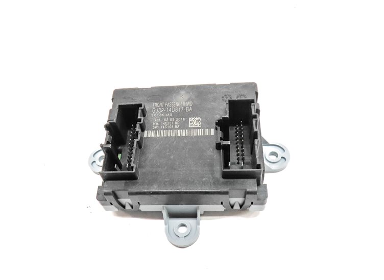 Thumbnail 2: 2017 LAND ROVER DISCOVERY SPORT (L550) FRONT RIGHT PASSENGER DOOR CONTROL MODULE