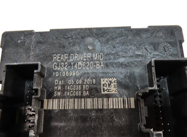 Thumbnail 5: 2017 LAND ROVER DISCOVERY SPORT (L550) REAR LEFT DOOR CONTROL MODULE
