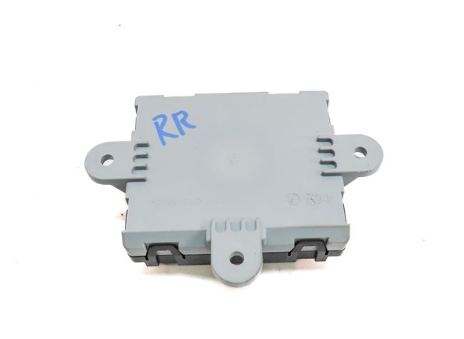 Thumbnail 4: 2017 LAND ROVER DISCOVERY SPORT (L550) REAR RIGHT DOOR CONTROL MODULE