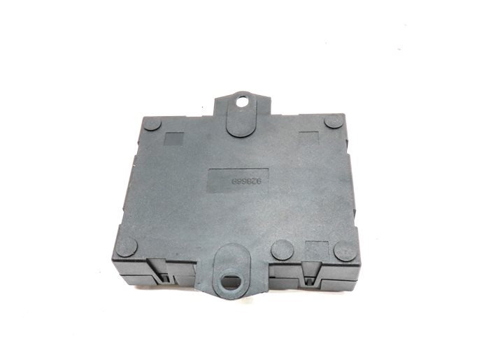 Thumbnail 4: 2016-2019 LAND ROVER DISCOVERY SPORT (L550) LIFTGATE SMART OPENER CONTROL MODULE