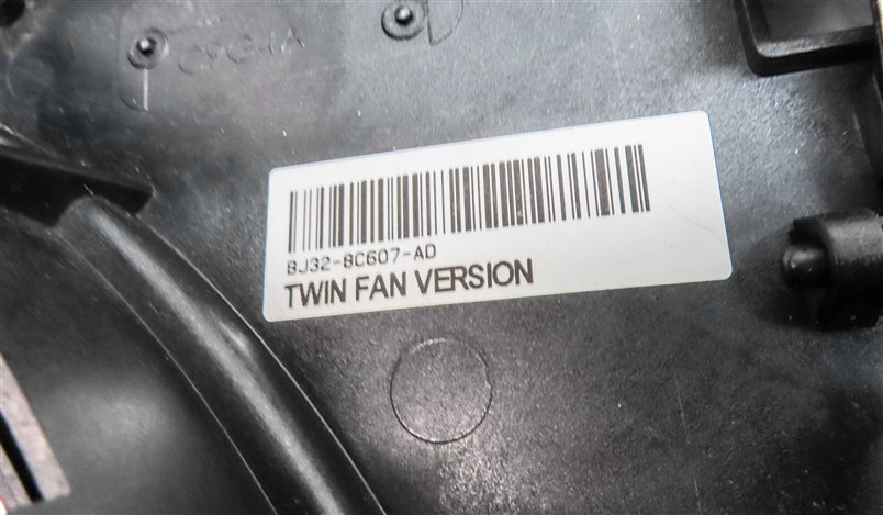 Thumbnail 6: 12-17 LR2 DISCOVERY SPORT RANGE ROVER EVOQUE L550 RADIATOR COOLING FAN & SHROUD