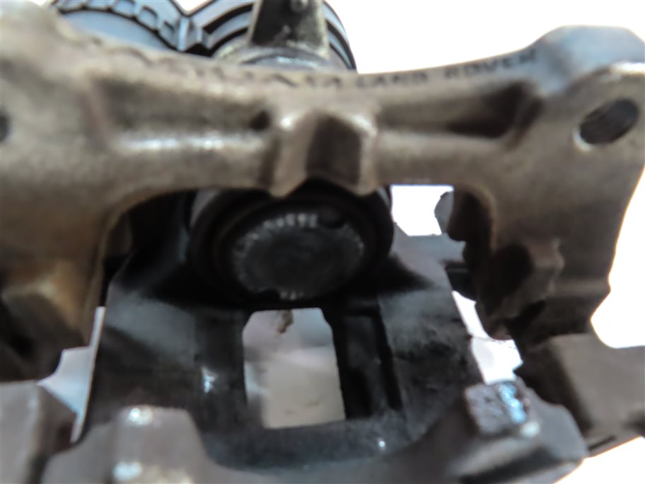 Thumbnail 8: 15-19 JAGUAR E-PACE DISCOVERY SPORT EVOQUE (L538 L550) RIGHT REAR BRAKE CALIPER