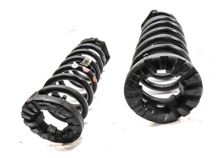Thumbnail 3: 2015-2019 LAND ROVER DISCOVERY SPORT (L550) REAR SUSPENSION COIL SPRING SET-2