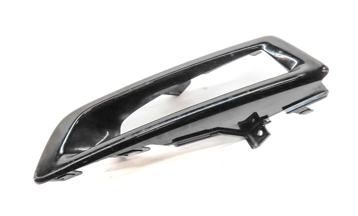2017 LAND ROVER DISCOVERY SPORT (L550) FRONT RIGHT PASSENGER FOG LIGHT LAMP TRIM