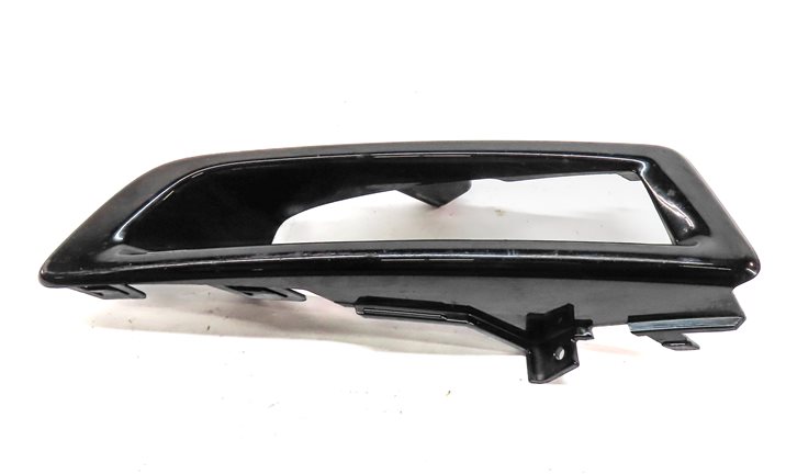 Thumbnail 2: 2017 LAND ROVER DISCOVERY SPORT (L550) FRONT RIGHT PASSENGER FOG LIGHT LAMP TRIM
