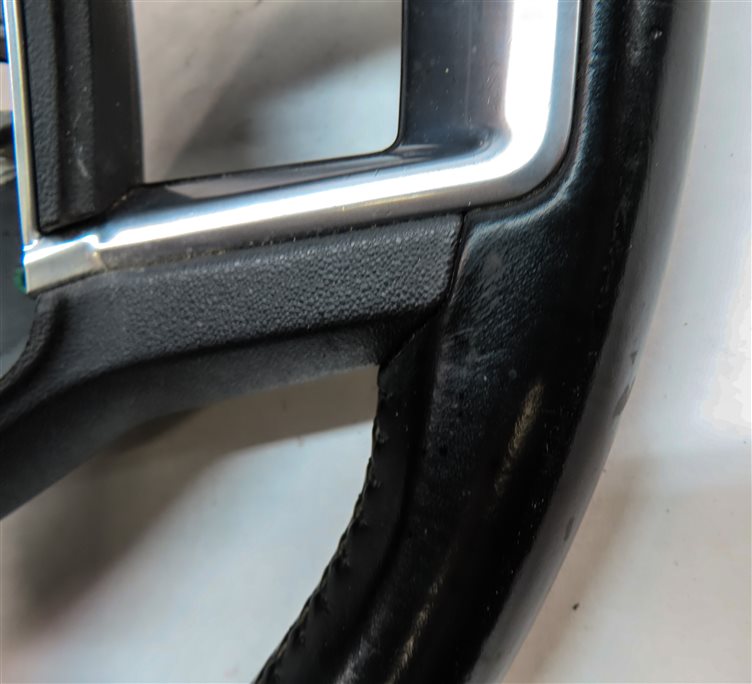 Thumbnail 7: 15-19 DISCOVERY SPORT (L550) STEERING WHEEL w/ SWITCHES & SHIFT PADDLES (BLACK)