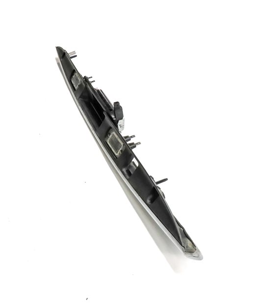Thumbnail 3: 2012 MERCEDES GL450 (X164) REAR LICENSE PLATE LIGHT LAMP w/ TRUNK RELEASE HANDLE