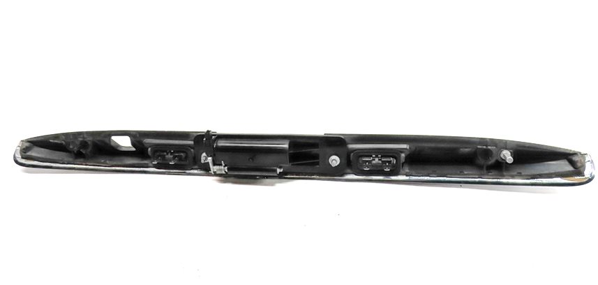 Thumbnail 4: 2012 MERCEDES GL450 (X164) REAR LICENSE PLATE LIGHT LAMP w/ TRUNK RELEASE HANDLE