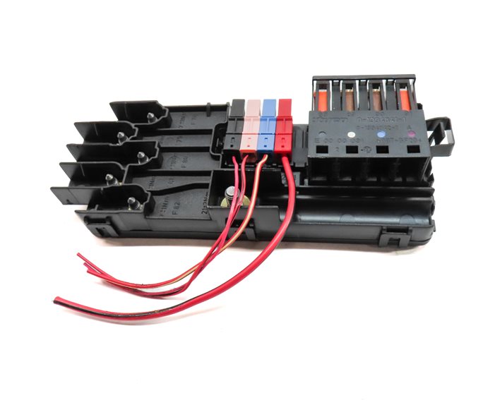 Thumbnail 4: 2012 MERCEDES GL450 (X164) 4.6L (273.923) FRONT ENGINE FUSE RELAY BOX