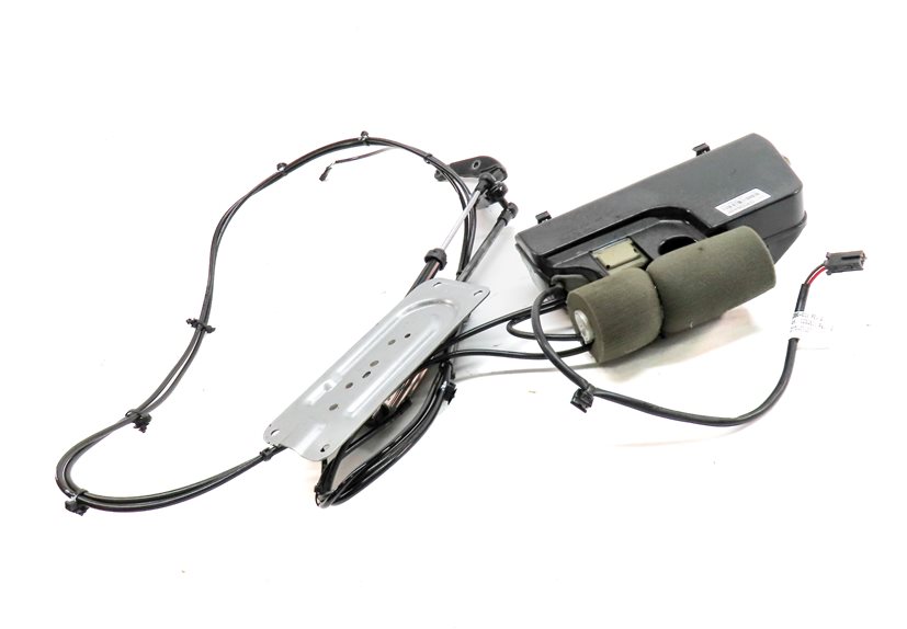 Thumbnail 2: 10-12 GL450 GL550 W164 X164 REAR TRUNK HATCH LIFT ASSIST MOTOR ASSEMBLY