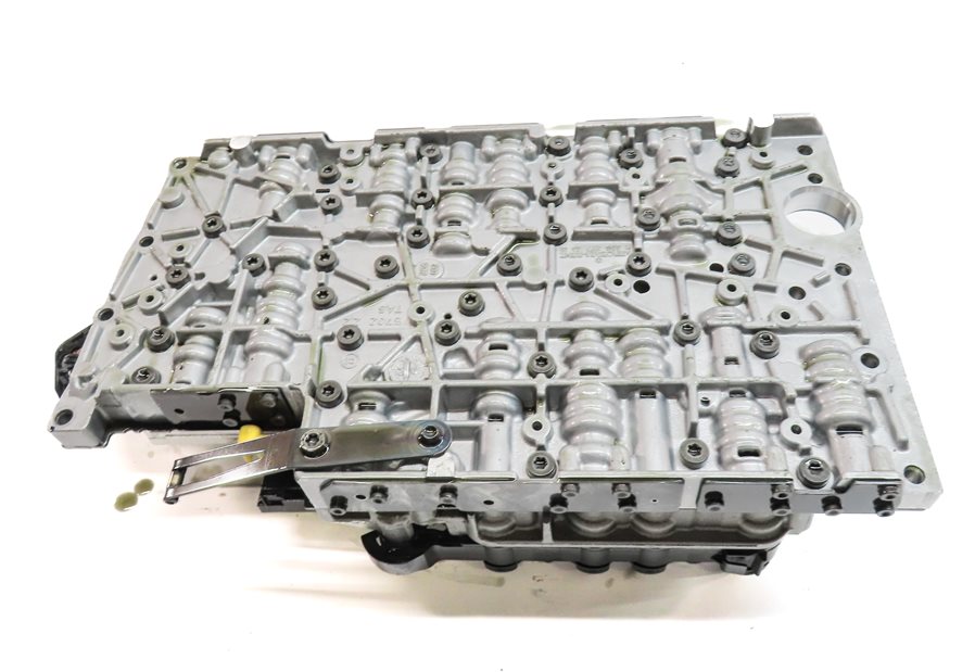 Thumbnail 7: 12 MERCEDES GL450 (X164) 722.9 AUTO TRANSMISSION VALVE BODY w/ CONDUCTOR PLATE
