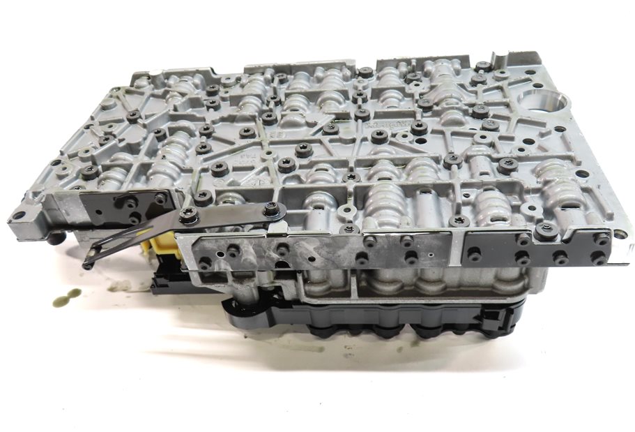 Thumbnail 8: 12 MERCEDES GL450 (X164) 722.9 AUTO TRANSMISSION VALVE BODY w/ CONDUCTOR PLATE