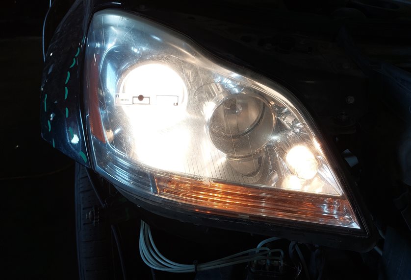Thumbnail 2: 2011-2012 MERCEDES GL350 GL450 (X164) RIGHT FRONT HALOGEN HEADLIGHT LIGHT LAMP