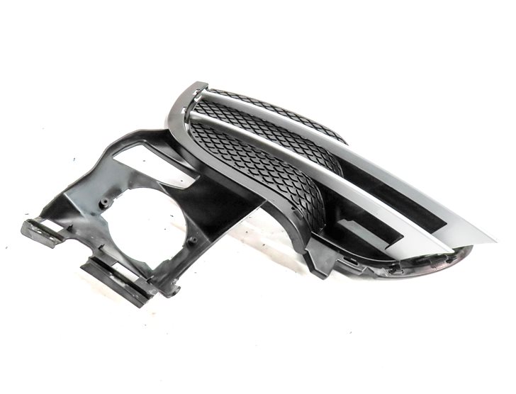 11-14 PORSCHE CAYENNE S 958 RIGHT FRONT PASSENGER BUMPER GRILLE TRIM (Silver)