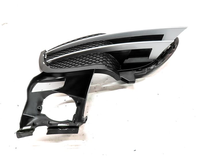 Thumbnail 2: 11-14 PORSCHE CAYENNE S 958 RIGHT FRONT PASSENGER BUMPER GRILLE TRIM (Silver)