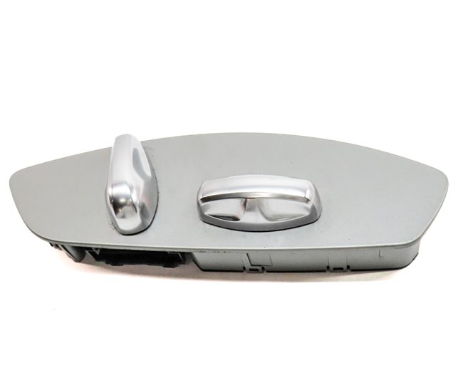 Thumbnail 2: 2012 PORSCHE CAYENNE (958) FRONT RIGHT PASSENGER SEAT POSITION ADJUST SWITCH