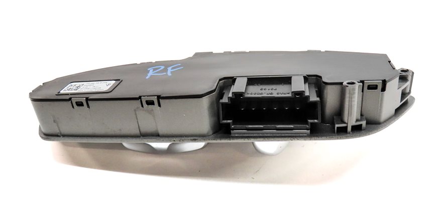 Thumbnail 4: 2012 PORSCHE CAYENNE (958) FRONT RIGHT PASSENGER SEAT POSITION ADJUST SWITCH