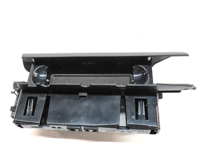 Thumbnail 5: 2012 PORSCHE CAYENNE (958) REAR RIGHT DOOR STORAGE COMPARTMENT CUBBY (BLACK)