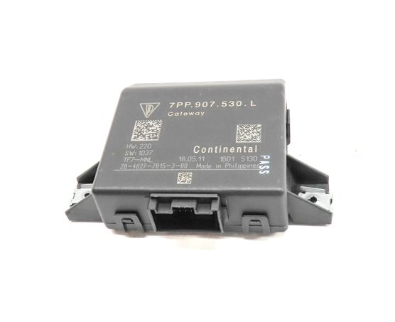 Thumbnail 2: 2012 PORSCHE CAYENNE (958) 3.6L VR6 ENGINE GATEWAY CONTROL MODULE