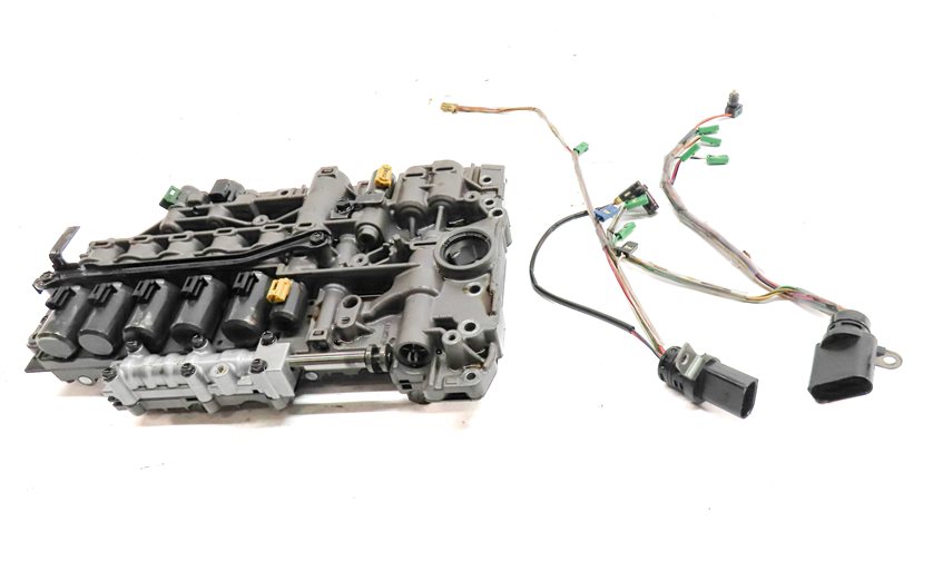 Thumbnail 2: 2011-2018 PORSCHE CAYENNE (958) A/T AUTO AUTOMATIC TRANSMISSION VALVE BODY