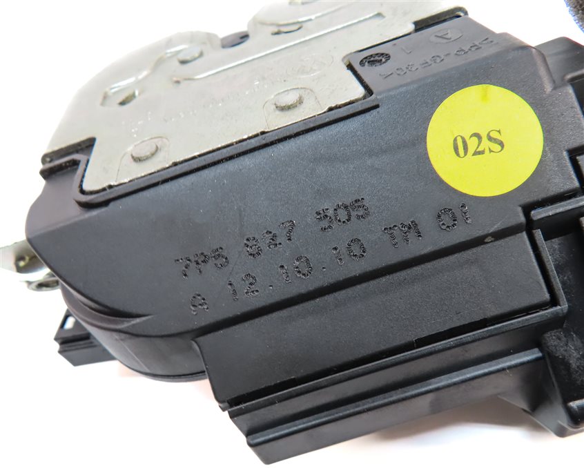Thumbnail 7: 2011 PORSCHE CAYENNE (958) REAR LIFTGATE HATCH LID LOCK LATCH ACTUATOR