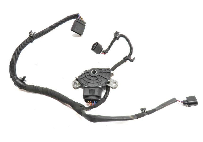 11 PORSCHE CAYENNE (958) AUTOMATIC TRANSMISSION NEUTRAL SAFETY SWITCH w/HARNESS