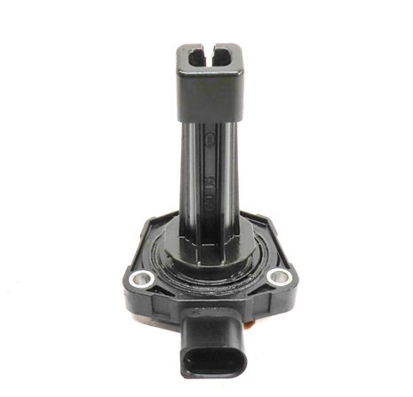 Thumbnail 4: 11 PORSCHE CAYENNE (958) 4.8L M48 NON TURBO ENGINE MOTOR OIL FLUID LEVEL SENSOR