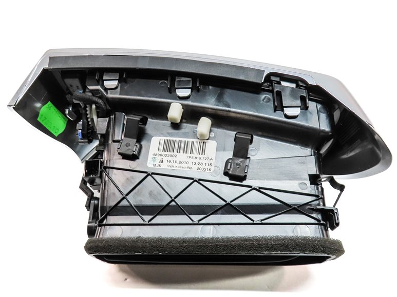 Thumbnail 6: 2011 PORSCHE CAYENNE (958) FRONT CENTER LEFT DASH HEAT AIR AC HVAC VENT