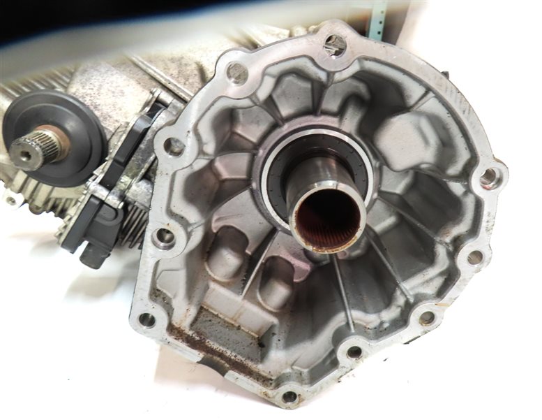 Thumbnail 6: 11-18 PORSCHE CAYENNE 958 4.8L GKB NBM NFB FRONT TRANSFER CASE (w/ SHIFT MOTOR)