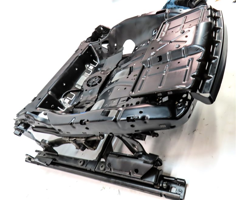 Thumbnail 4: 2011-2018 PORSCHE CAYENNE (958) PASSENGER - 14 WAY MEMORY SEAT TRACK w/ MOTORS