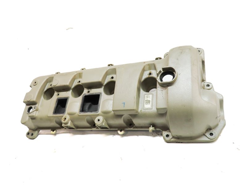Thumbnail 2: 2010-2018 PORSCHE CAYENNE PANAMERA (958 970 G1) 4.8L V8 ENGINE LEFT VALVE COVER