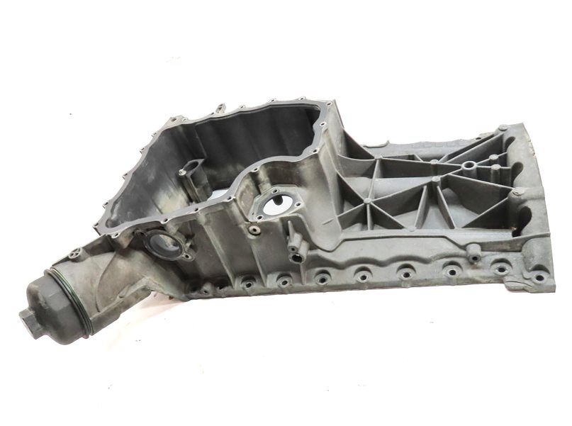 Thumbnail 2: 2011-2013 PORSCHE CAYENNE (958) 4.8L M48 V8 UPPER ENGINE OIL FLUID PAN CRADLE