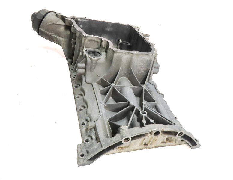 Thumbnail 3: 2011-2013 PORSCHE CAYENNE (958) 4.8L M48 V8 UPPER ENGINE OIL FLUID PAN CRADLE