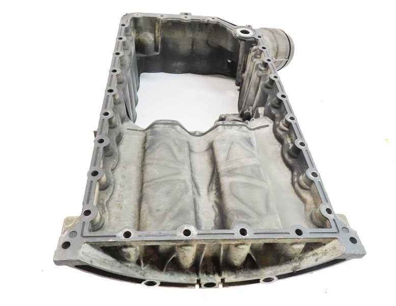 Thumbnail 7: 2011-2013 PORSCHE CAYENNE (958) 4.8L M48 V8 UPPER ENGINE OIL FLUID PAN CRADLE