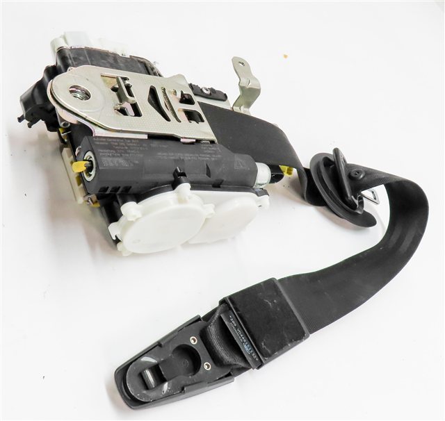 Thumbnail 5: 2012-2017 AUDI A6 S6 (C7) LEFT FRONT DRIVER SEATBELT SEAT BELT RETRACTOR (Black)