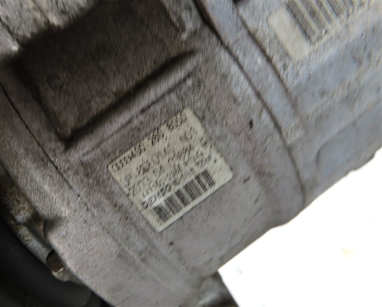 Thumbnail 7: 2012-2016 AUDI A6 (C7) 2.0L CAEB / CAED TURBO ENGINE AIR A/C COMPRESSOR PUMP